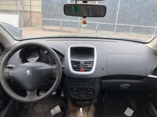 DESPIECE PEUGEOT 206 + PLUS 1.4 HDI 8HR 2011
