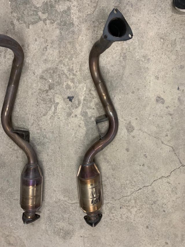 Escape con catalizador Audi 80 2.8 V6