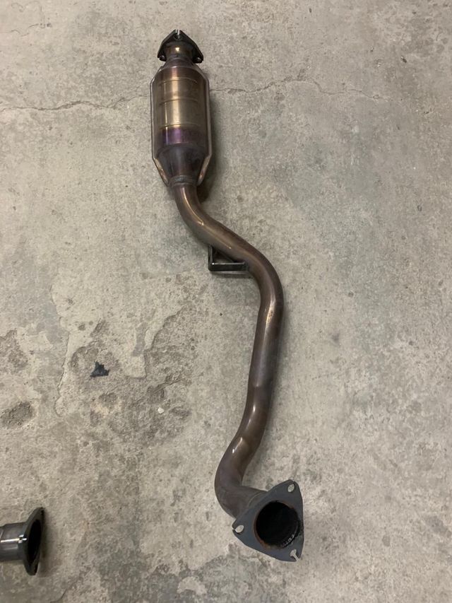 Escape con catalizador Audi 80 2.8 V6