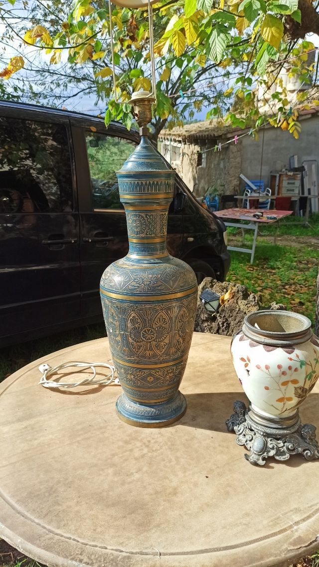 Gran lampara de metal antigua turka cloisone