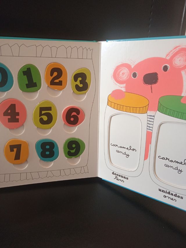 Libro y fichas Montessori aprendizaje números