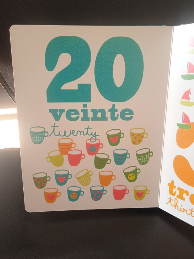 Libro y fichas Montessori aprendizaje números