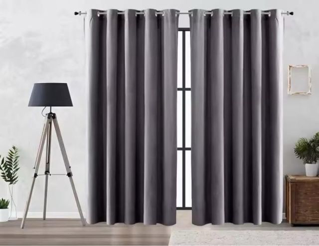 Cortinas opacas diseño liso 140x260cm