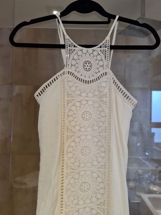 Vestido largo estilo boho con encajes