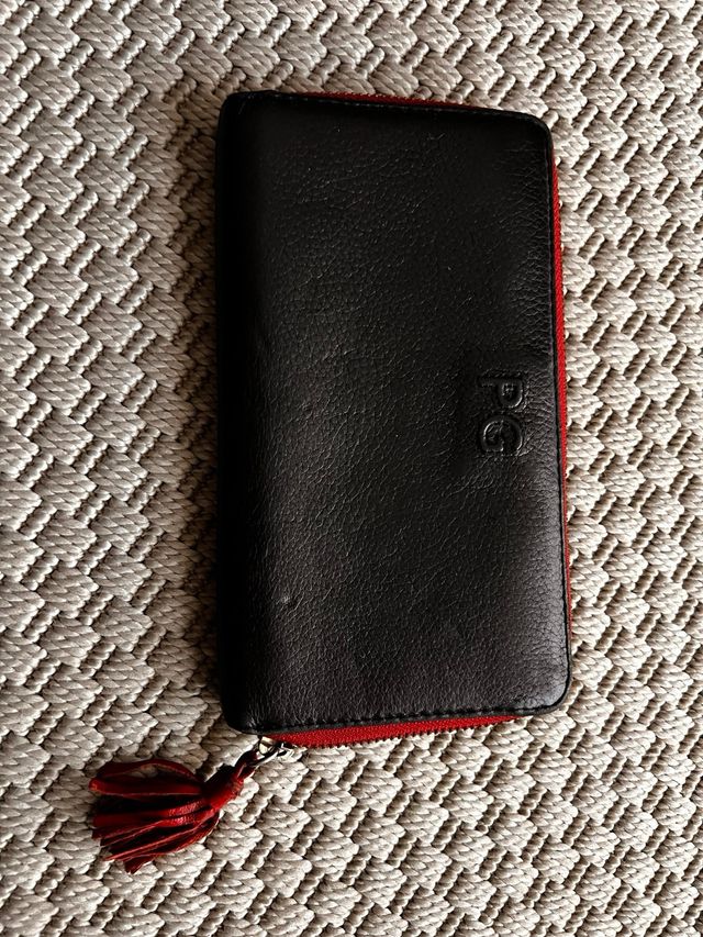 Billetera Purificación García piel