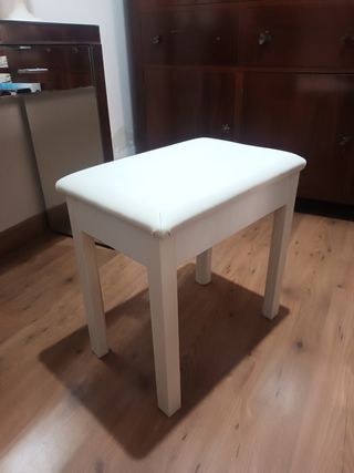 Banqueta piano. Taburete