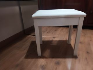 Banqueta piano. Taburete