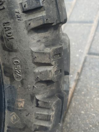 Ruedas trail 150/70/18 y 90/90/21