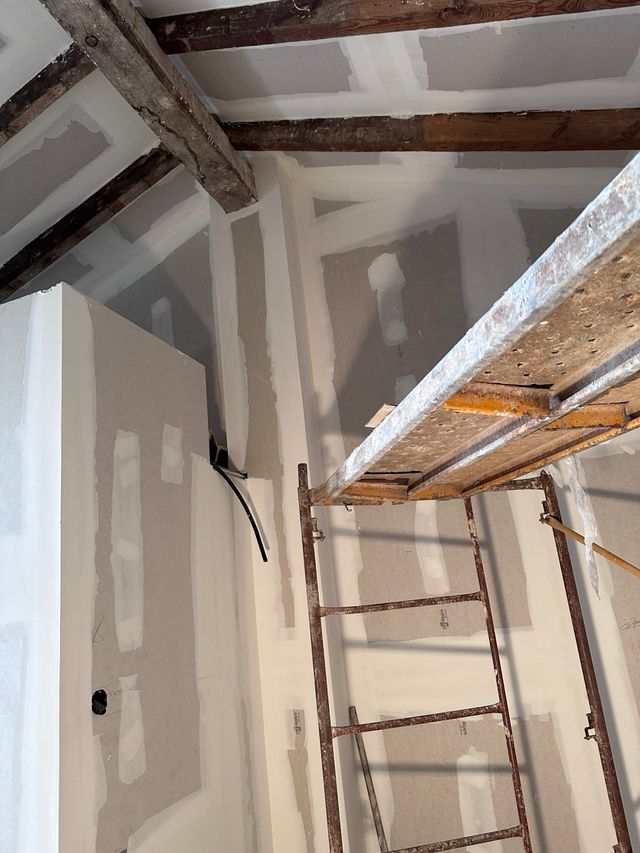 Servicios para reconstrucción afectados x Dana