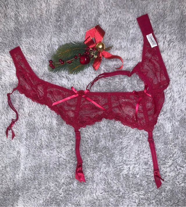 Sexy coquette Red Lace garter