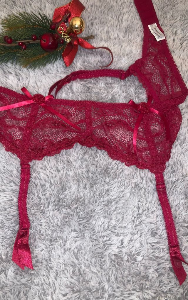 Sexy coquette Red Lace garter