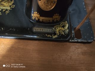 Maquina coser antigua