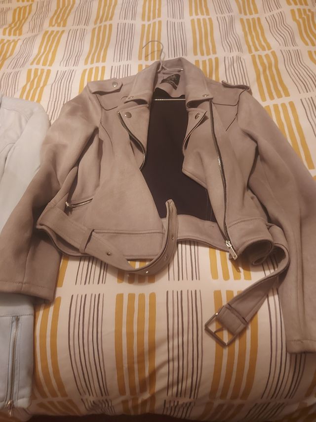 3 chaquetas cortas(toreras)