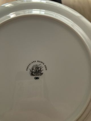 Vajilla vintage marca “Porcelana Quintana Nova QN”