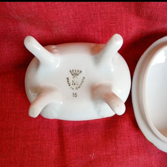 Portagioie vintage in porcellana 