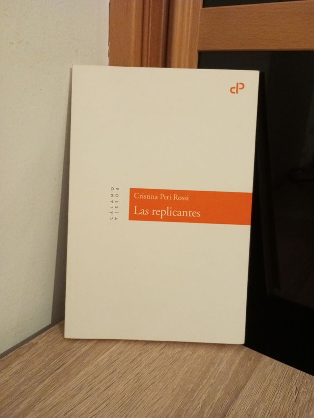 Las replicantes (Cálamo Poesía) (Spanish Edition)