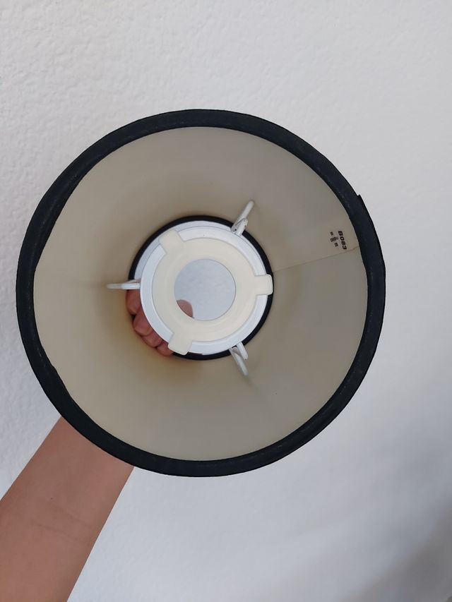 Pantalla de lámpara de sobremesa