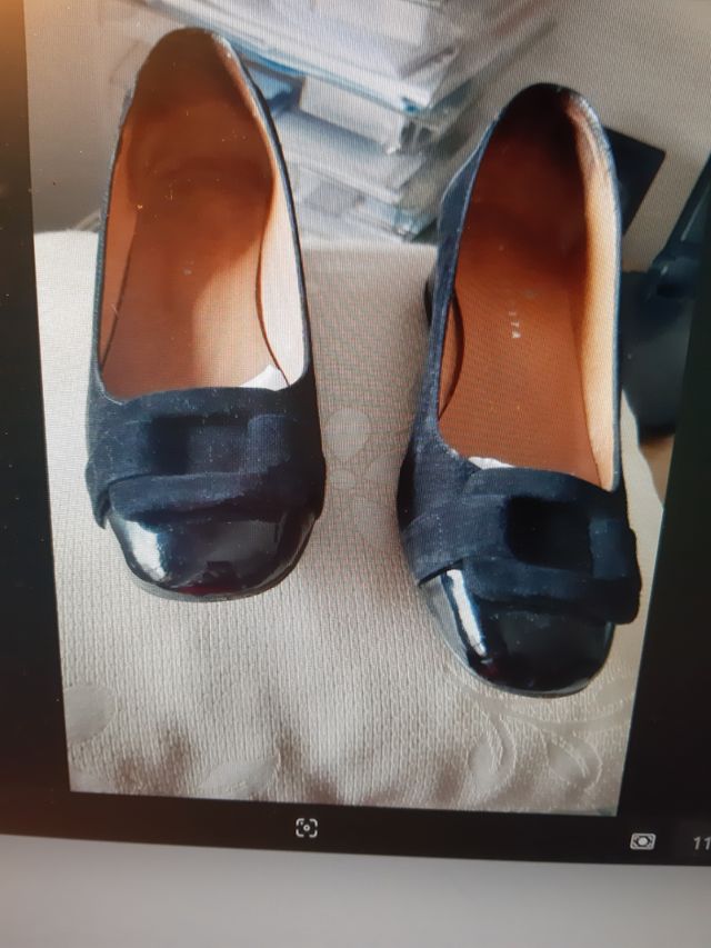 Sapatos da marca Sofia Costa