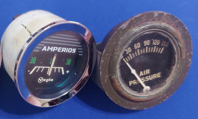 RELOJES DE COCHE ANTIGUOS