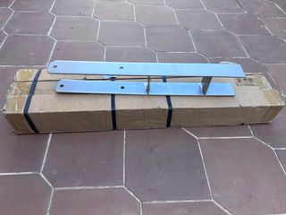 Soportes para postes en H 91 mm