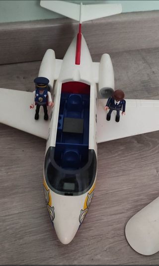 Avión de playmobil