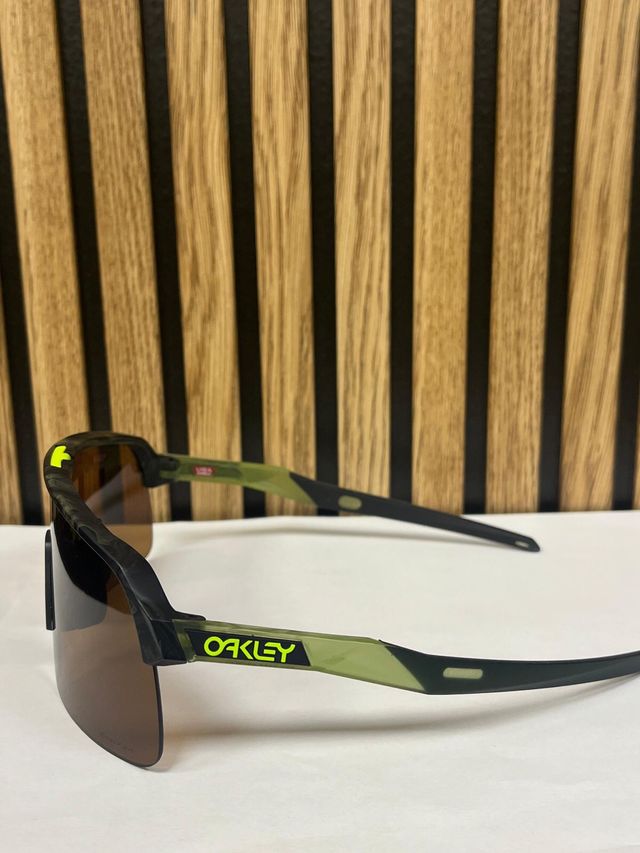 OAKLEY SUTRO LITE