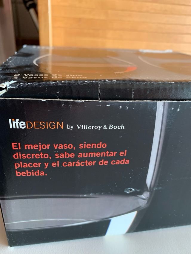 dos. Juegos de cuatro vasos cristal Villeroy & Boc