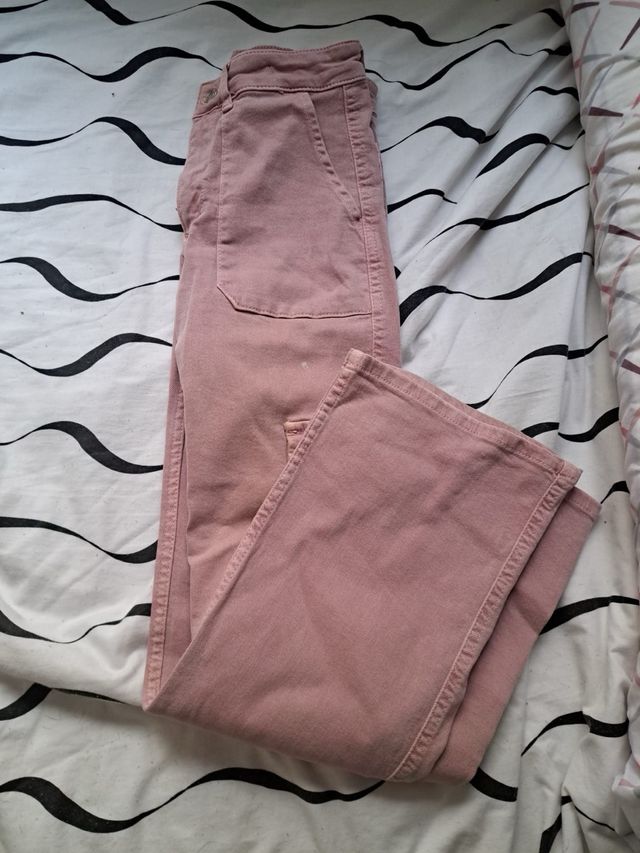 Pantalones acampanados