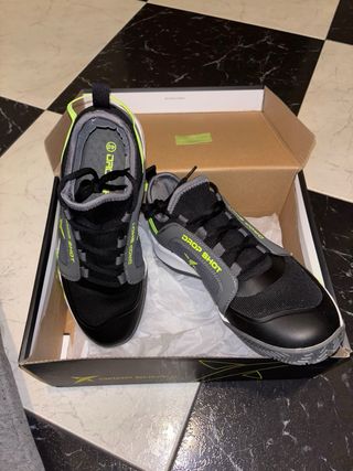 Zapatillas de padel SIN ESTRENAR