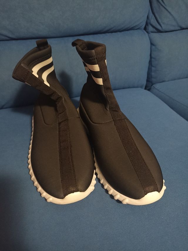 Scarpe sportive n.40