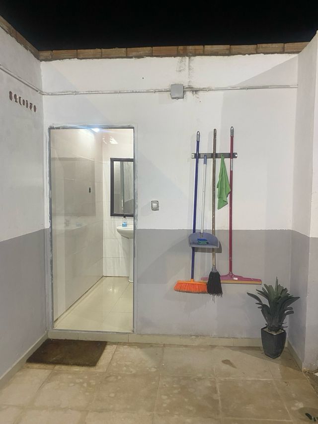 Trasteros  grandes y pequeños 8 metros a 16 metros