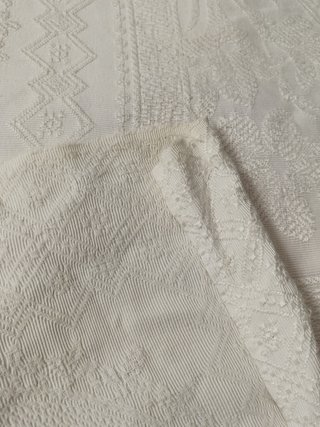 Coperta vintage in cotone ricamata