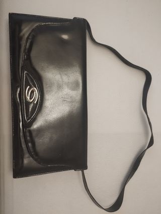 Bolso charol negro 