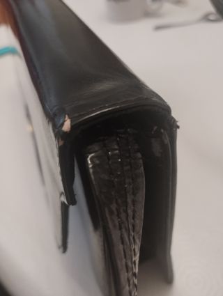 Bolso charol negro 