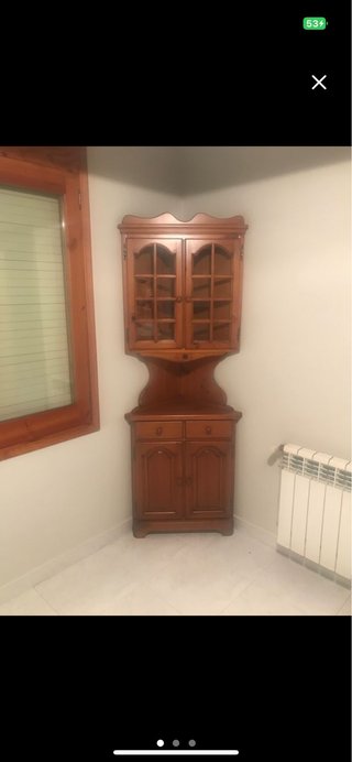Mueblo esquinero
