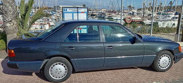 Mercedes-Benz Clase E 1993