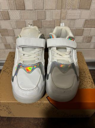 Botines niña con rueda