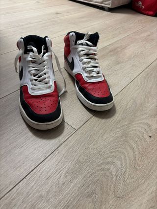 Zapatillas Nike Court Visión Mid NBA 43