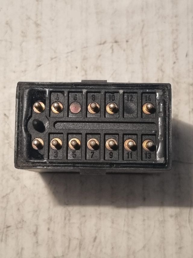 Rele Originale 0085452432 w124 w201