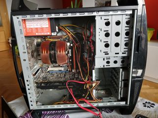 PC gaming retro. Placa ASUS P5Q3