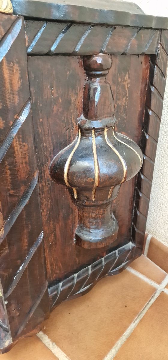 Caseta grrnde madera mazisa muy pesadaemulti cojin