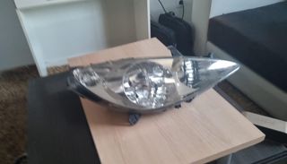 FAROS DELANTEROS PEUGEOT 307 SW 2005