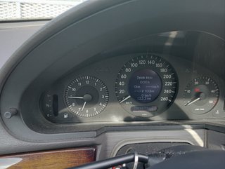 Mercedes-Benz Clase E 2004