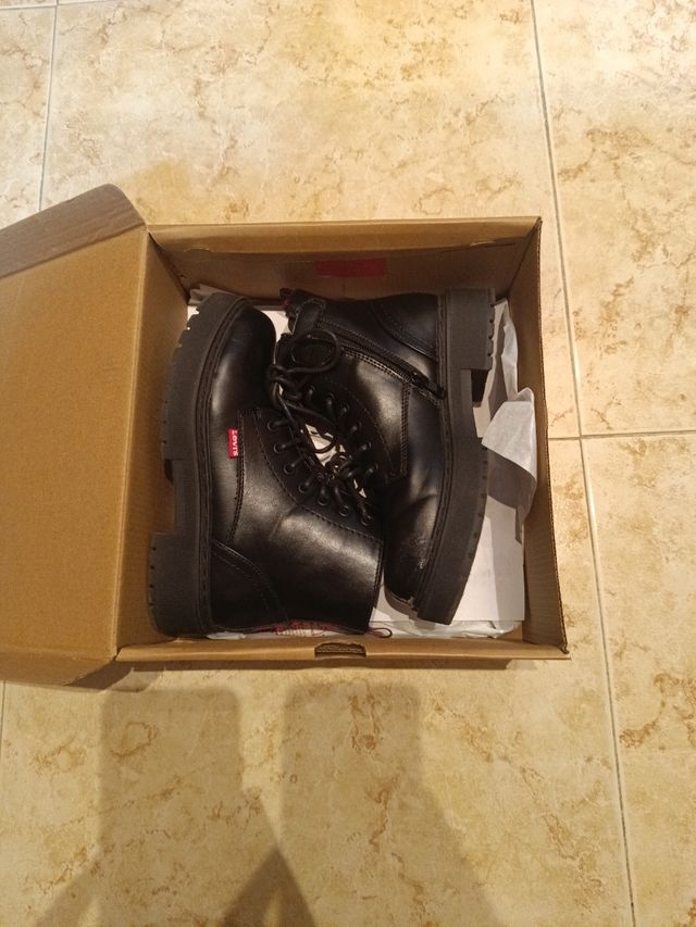 Botas levis