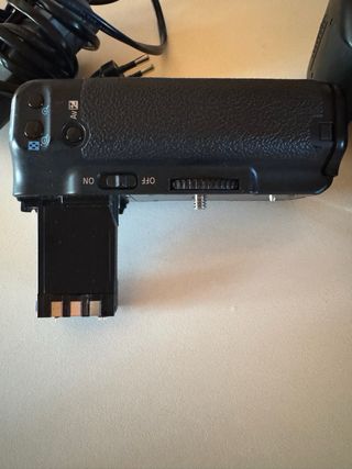 Camara CANON EOS 400D mas objetivo de 200mm