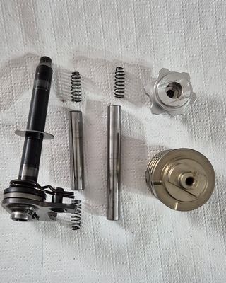 Desmo Ktm selettori e aste cambio, desmodromico