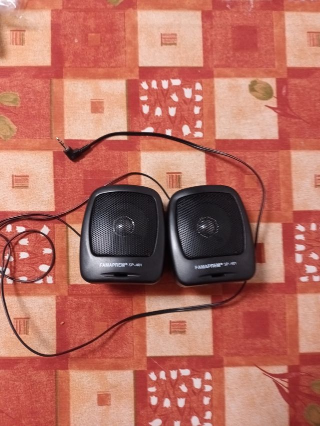 Altavoces portátiles