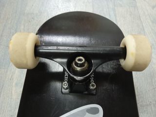 Skateboard Completo Shuvit 7,5" Ejes Destructo 