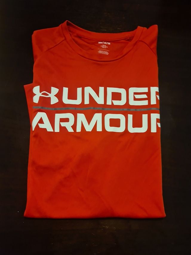 Camiseta deportiva Under Armour 