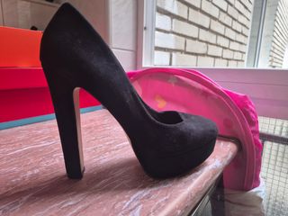 Varios zapatos fiesta